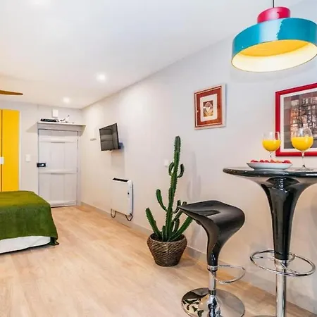 Bairro Alto Stylsih I By Hosty * Лиссабон